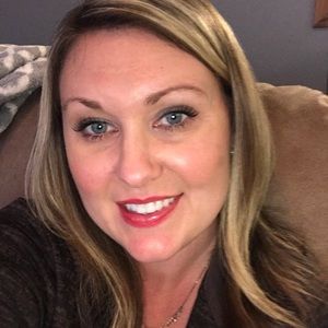 Meet your Posher, Candace